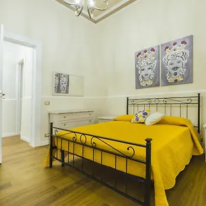 appartamento-martoglio-casa-vacanze.catania-hotels.net/