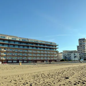 vegasol-playa-at.1costadelsol.com/